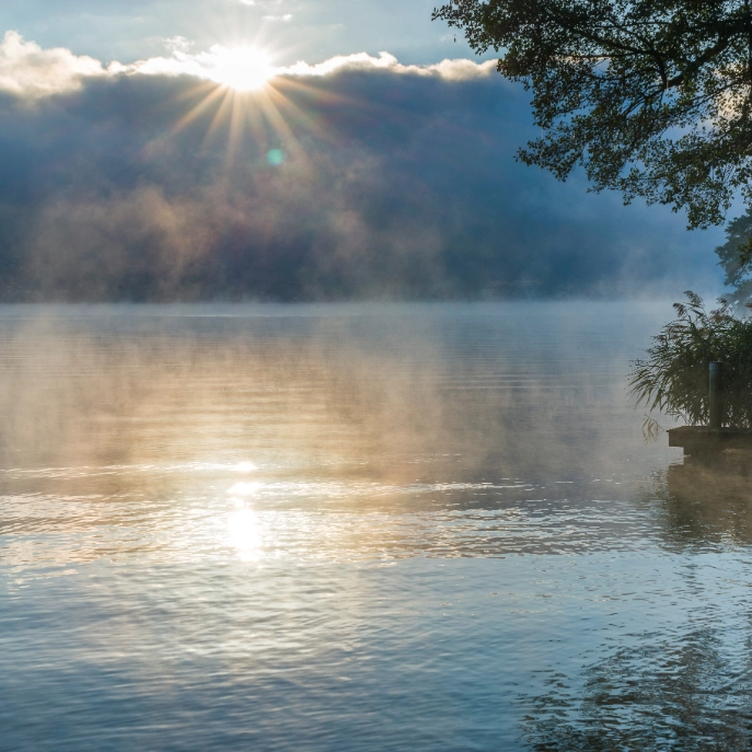 Bild_Zugersee mit Sonnenaufgang