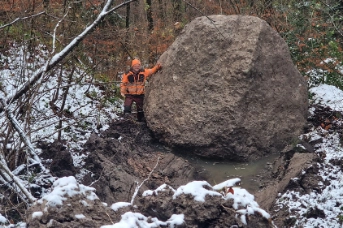 Foto 2_Nagelfluhblock unterhalb Hinterbergstrasse