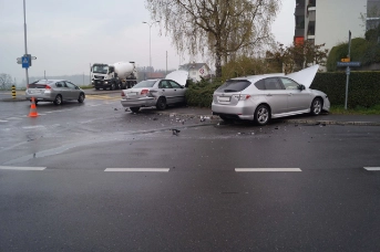 Zweimal Totalschaden und zwei unterschiedliche Aussagen