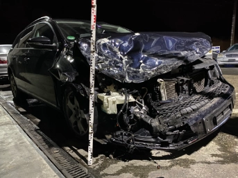Kollision auf Kreuzung mit Lichtsignalanlage - Bild 2