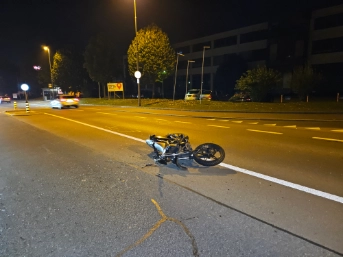 Verbotenes Wendemanöver führt zu Unfall