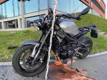 Motorradfahrer erheblich verletzt - Bild 2