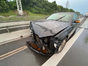 Selbstunfall auf der Autobahn 